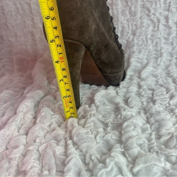 ⭐️ Elizabeth & James Moxy Brown Suede Lace-Up Platform High Heel Booties 8 - Picture 8 of 12